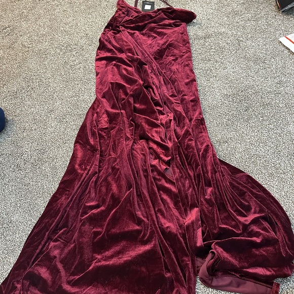 Wishful thinking dress - Picture 6 of 7